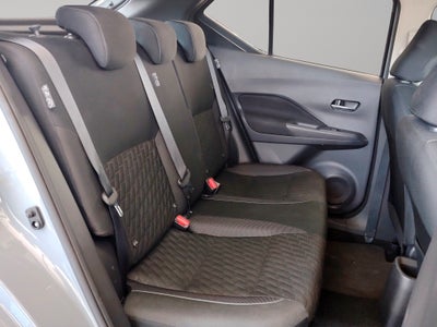2025 Nissan Kicks VUD 5 pts. Play Advance, 1.6l, TM5, RA-17 (línea nueva)