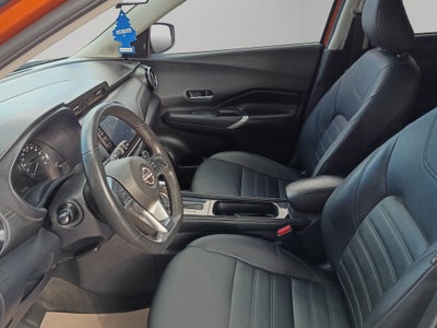 2025 Nissan Kicks VUD 5 pts. Platinum, 2.0l, TA, TP, s. Bose, pantalla touch 12