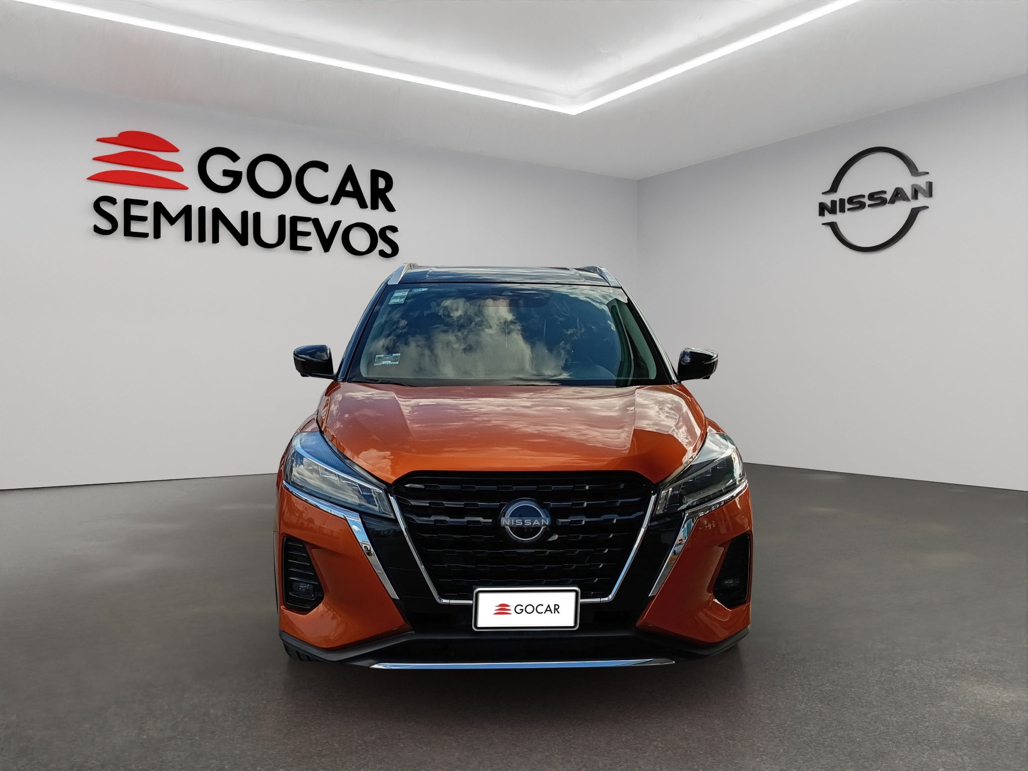 2025 Nissan Kicks VUD 5 pts. Platinum, 2.0l, TA, TP, s. Bose, pantalla touch 12