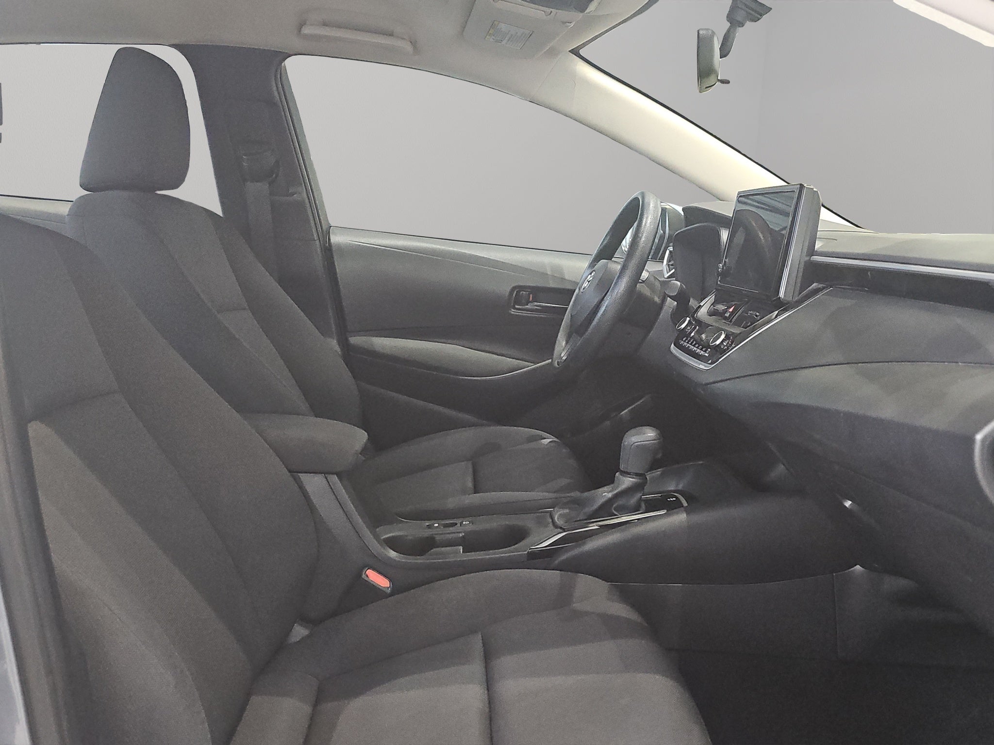 2024 Toyota Corolla 4 pts. LE, 2.0l, TA, RA-16 (línea anterior)