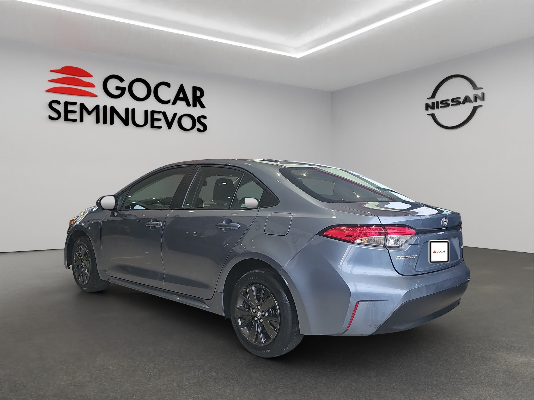 2024 Toyota Corolla 4 pts. LE, 2.0l, TA, RA-16 (línea anterior)