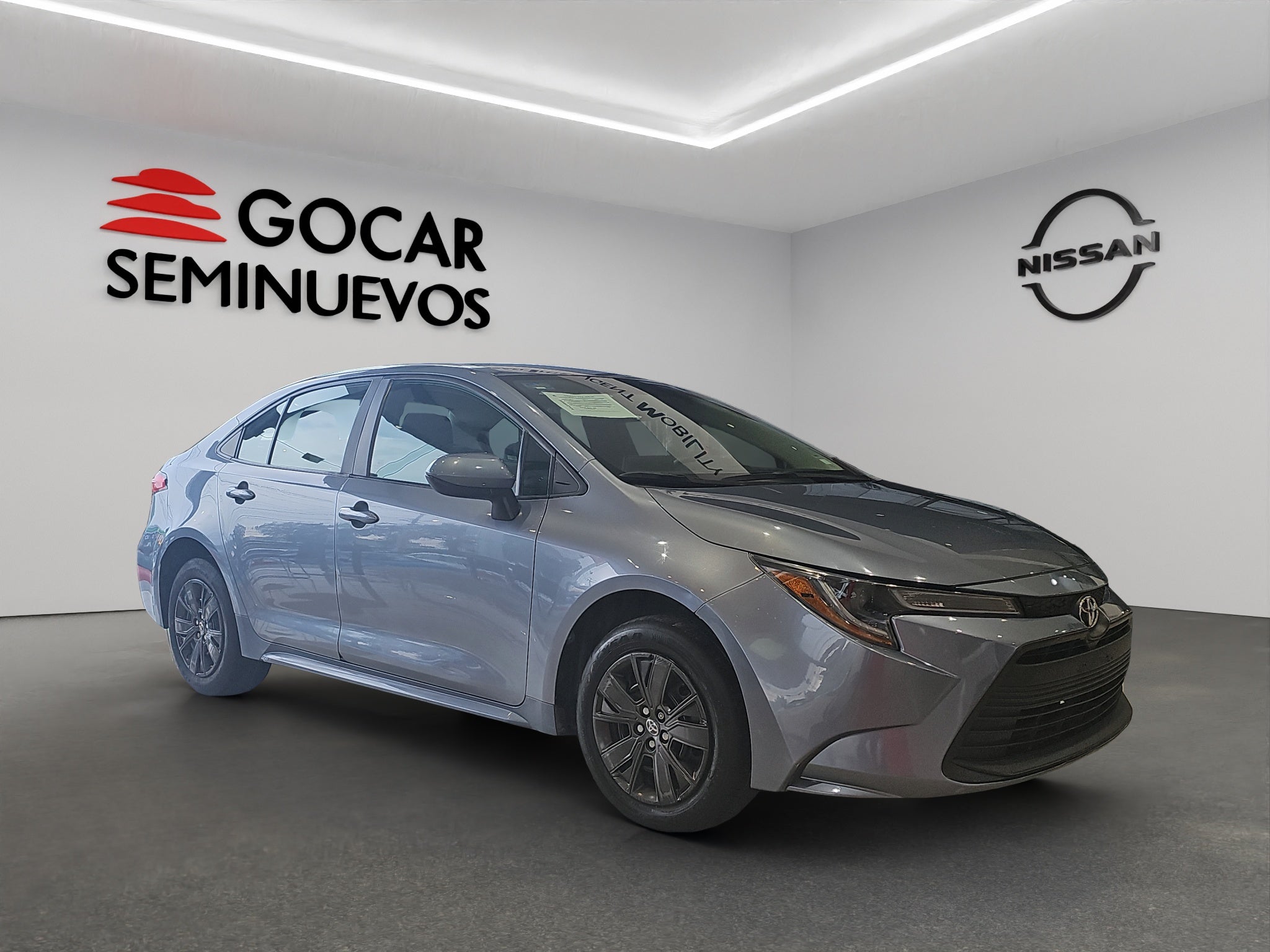 2024 Toyota Corolla 4 pts. LE, 2.0l, TA, RA-16 (línea anterior)