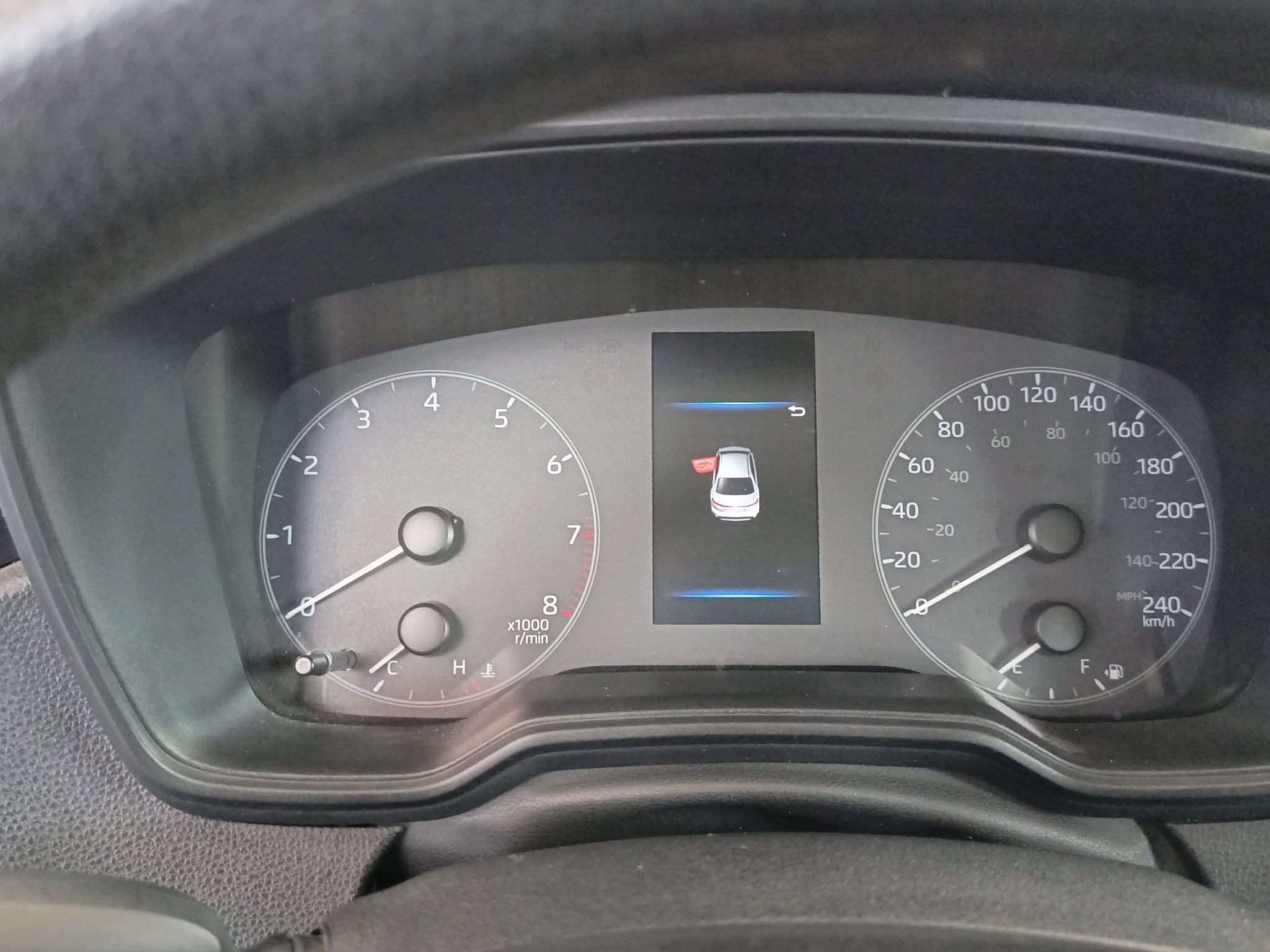2023 Toyota Corolla 4 pts. LE, 2.0l, TA, RA-16