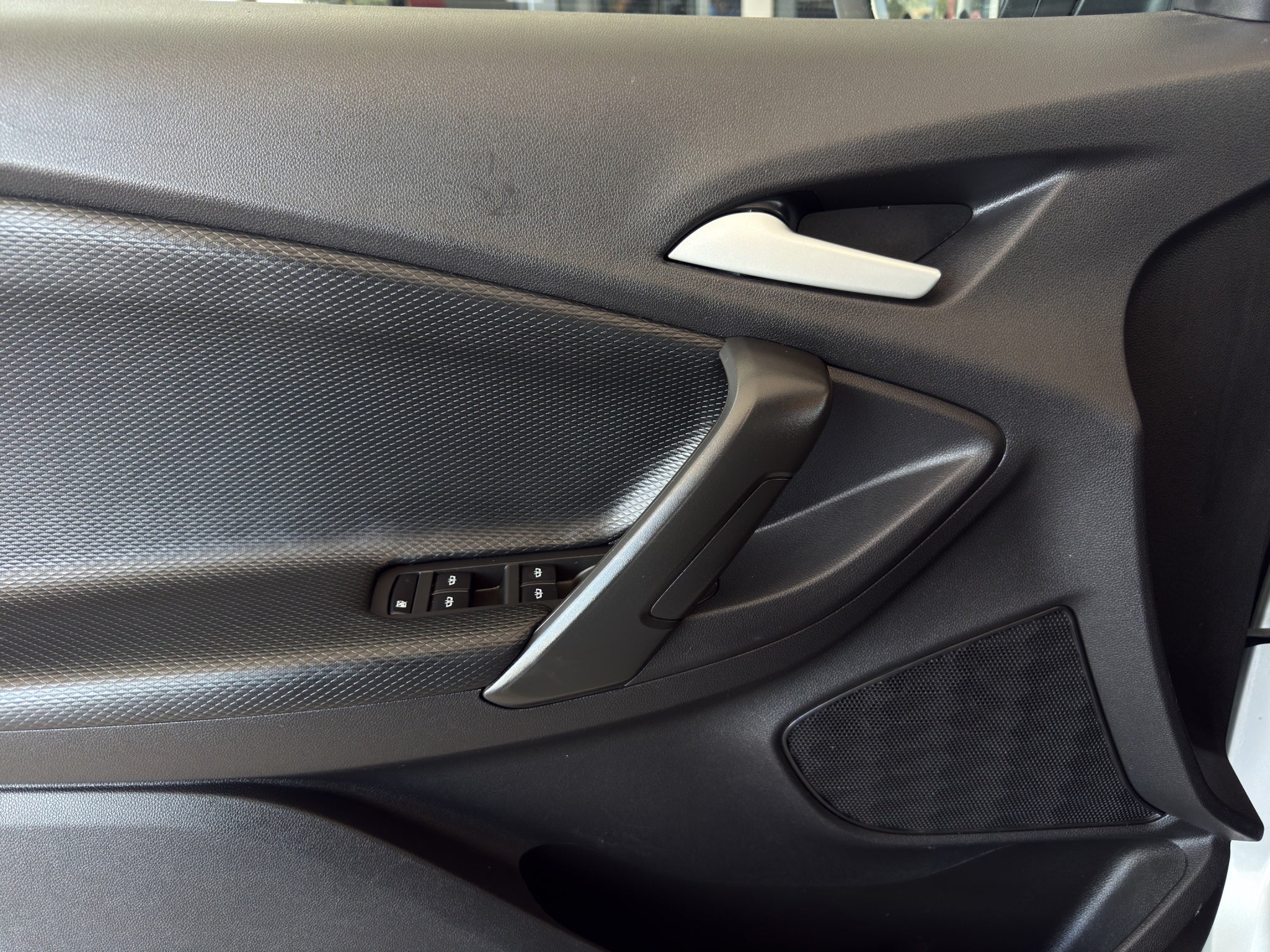 2023 Chevrolet Tracker VUD LS, TA