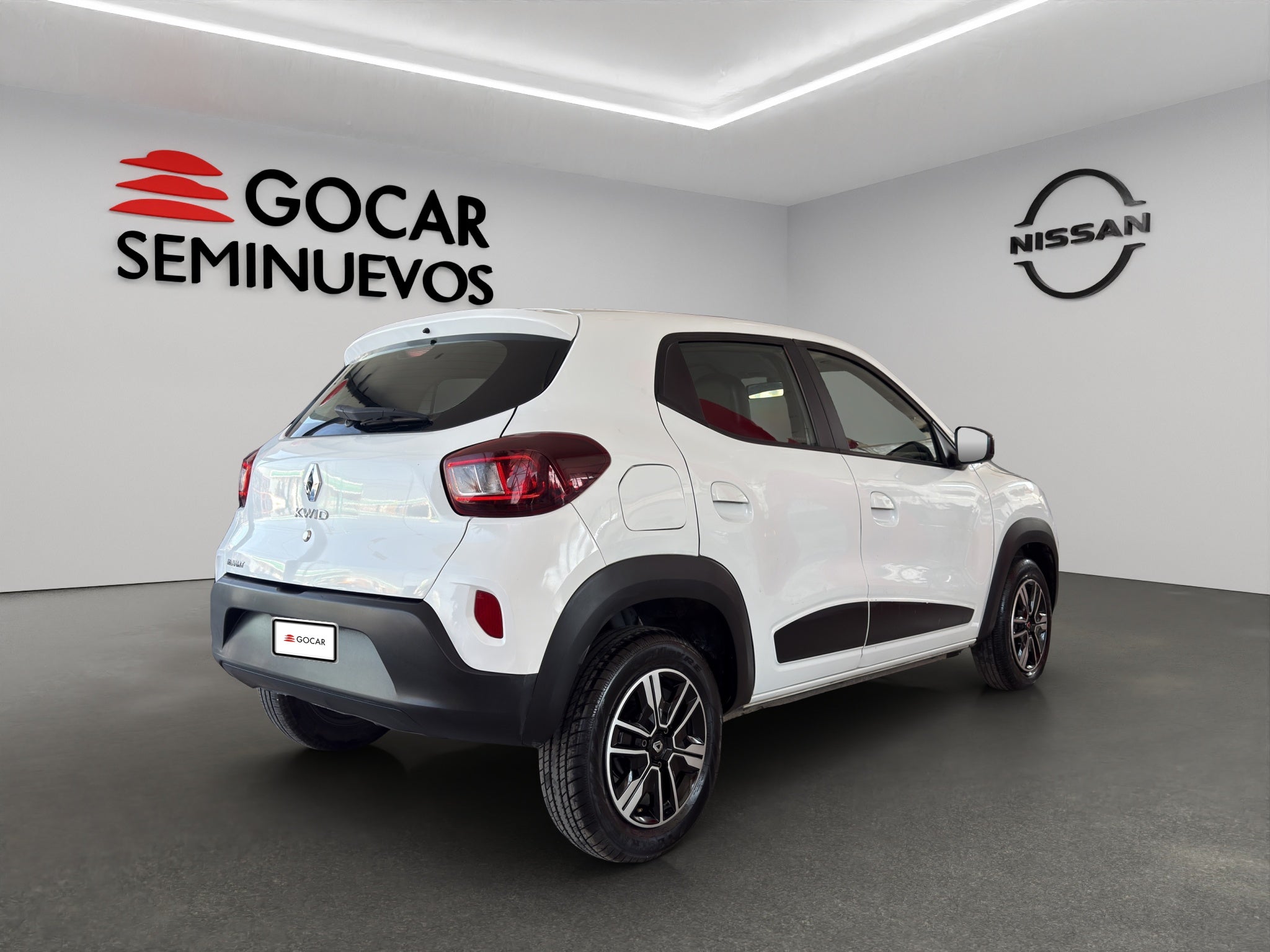 2023 Renault Kwid 5 pts. HB Iconic, TM5, a/ac., pantalla touch 8