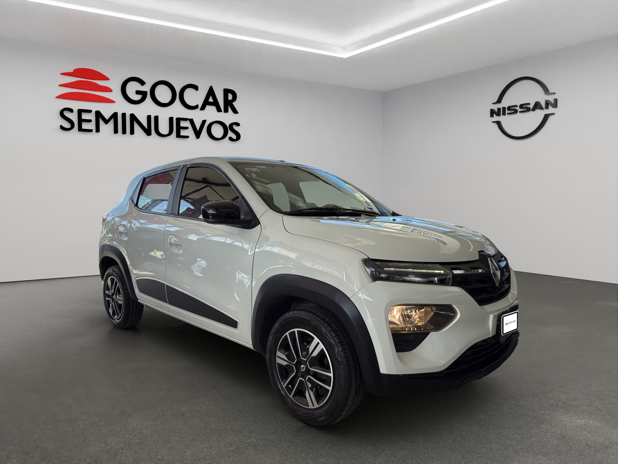 2025 Renault Kwid 5 pts. HB Iconic, TM5, a/ac., pantalla touch 8