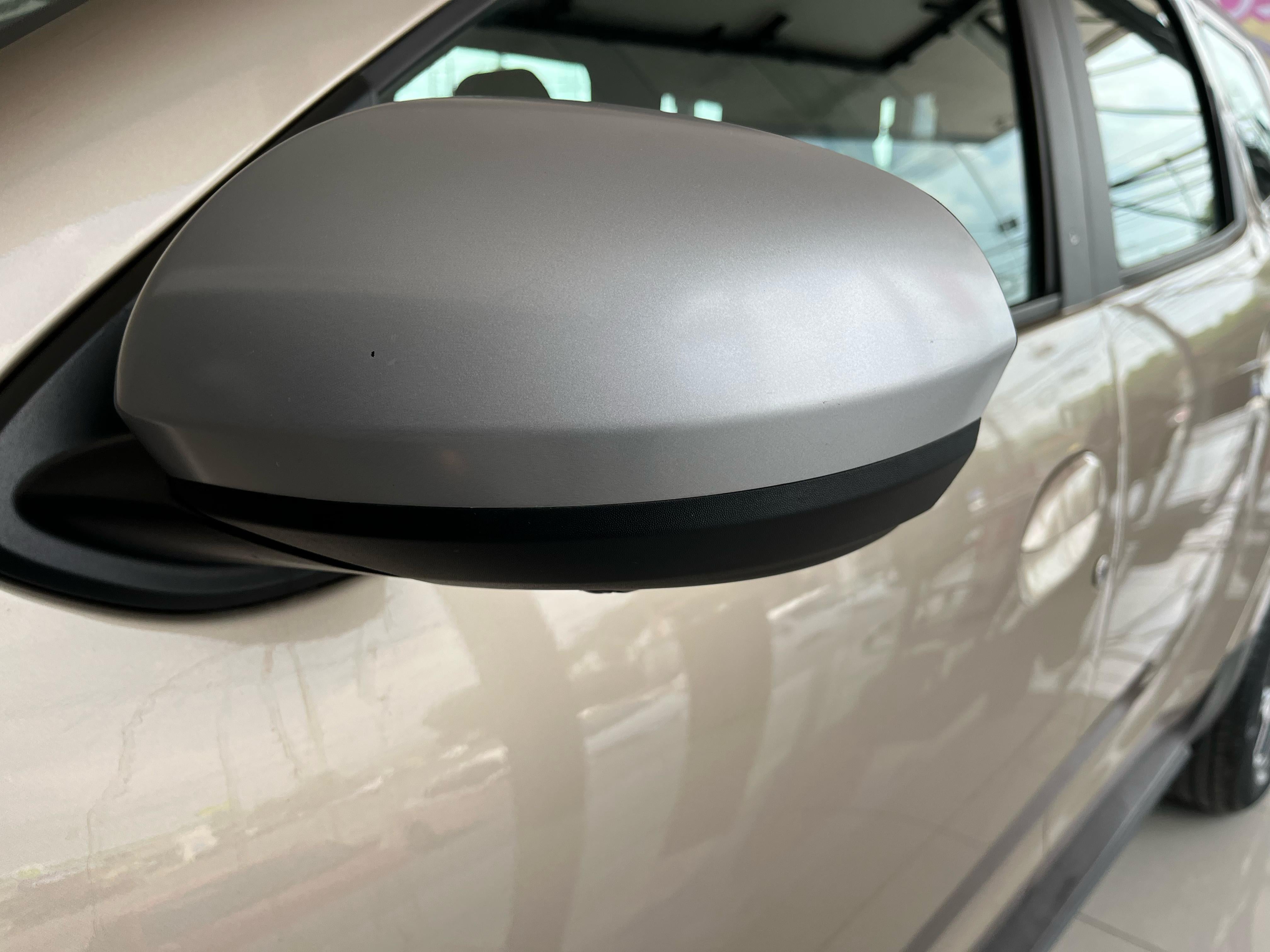 2022 Renault Duster VUD 5 pts. Iconic, 1.3T, TA, a/ac., VE, MP3, GPS, f. niebla, RA-17