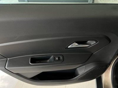 2022 Renault Duster VUD 5 pts. Iconic, 1.3T, TA, a/ac., VE, MP3, GPS, f. niebla, RA-17