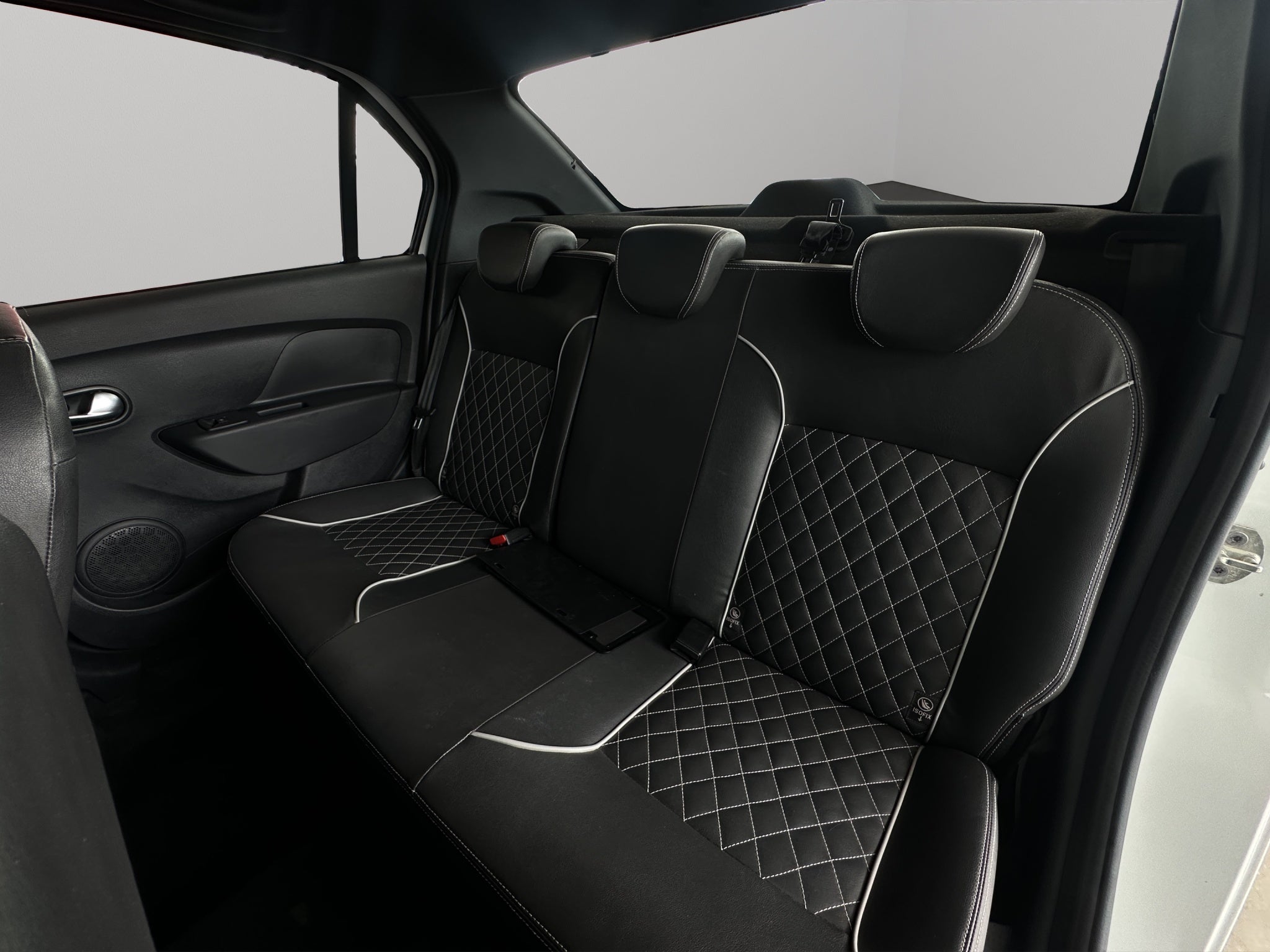 2024 Renault Logan 4 pts. Intense CVT
