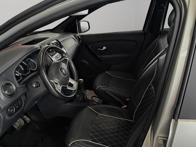 2024 Renault Logan 4 pts. Intens, 1.6l, TM5, RA-16