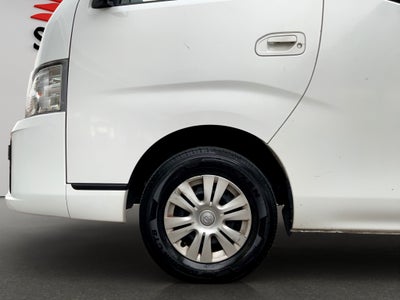 2023 Nissan Urvan Pasajeros 4 pts. Amplia, TM5, a/ac., desem. tras., 14 pas.