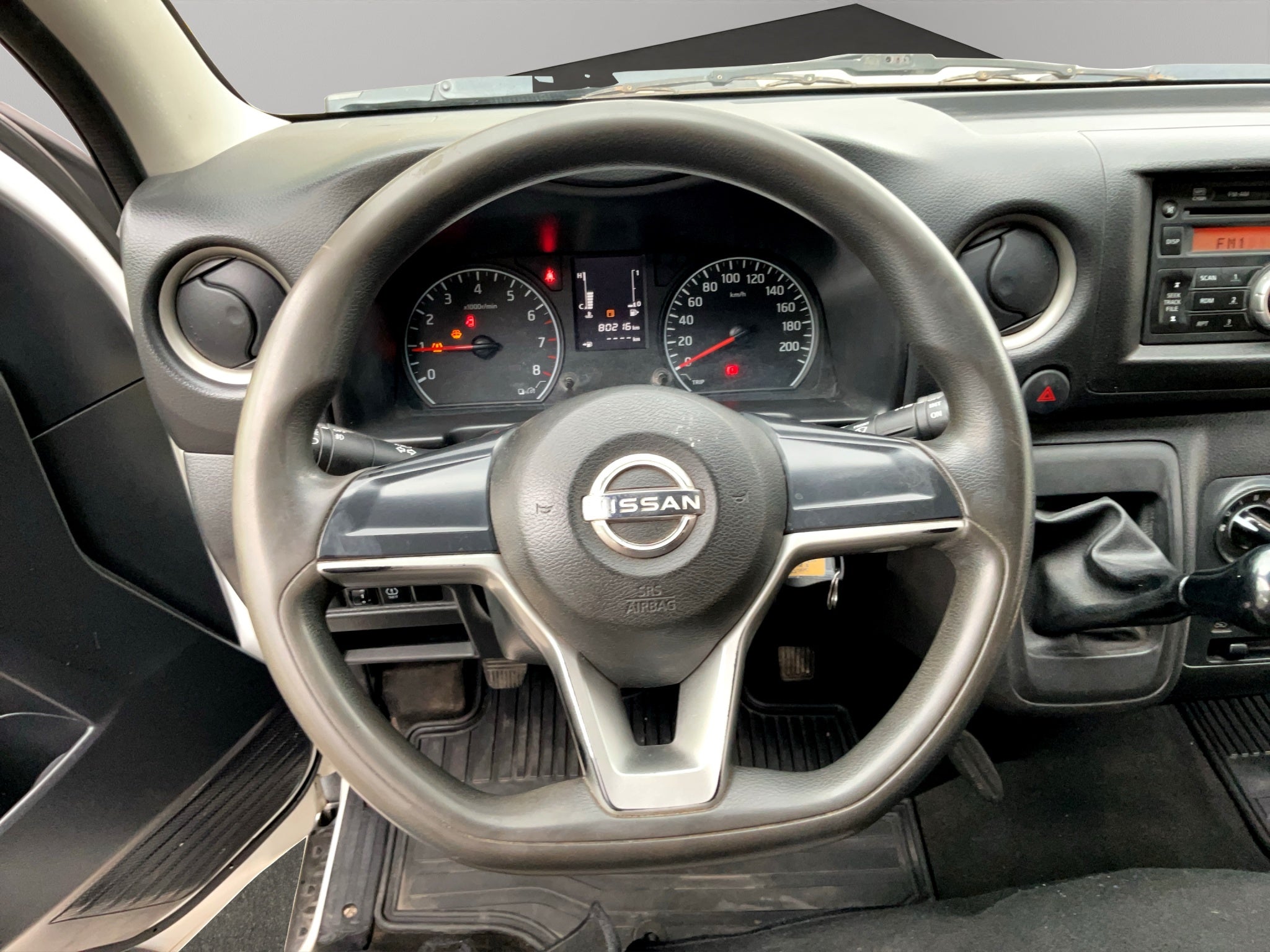 2023 Nissan Urvan Pasajeros 4 pts. Amplia, TM5, a/ac., desem. tras., 14 pas.