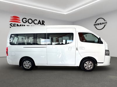 2023 Nissan Urvan Pasajeros 4 pts. Amplia, TM5, a/ac., desem. tras., 14 pas.
