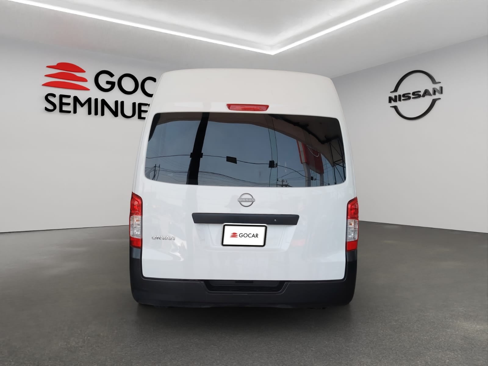 2024 Nissan Comerciales Urvan Panel 4 pts. Amplia, TM5, a/ac.