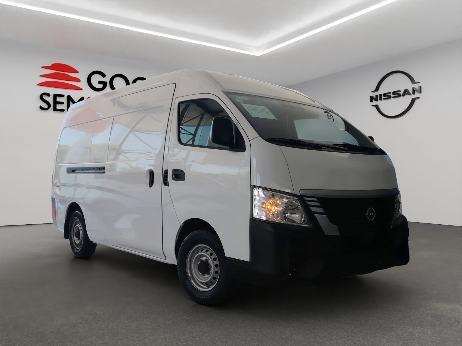 2024 Nissan Comerciales Urvan Panel 4 pts. Amplia, TM5, a/ac.