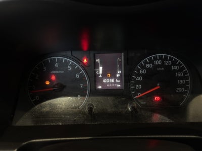 2024 Nissan Comerciales Urvan Panel 4 pts. Amplia, TM5, a/ac.