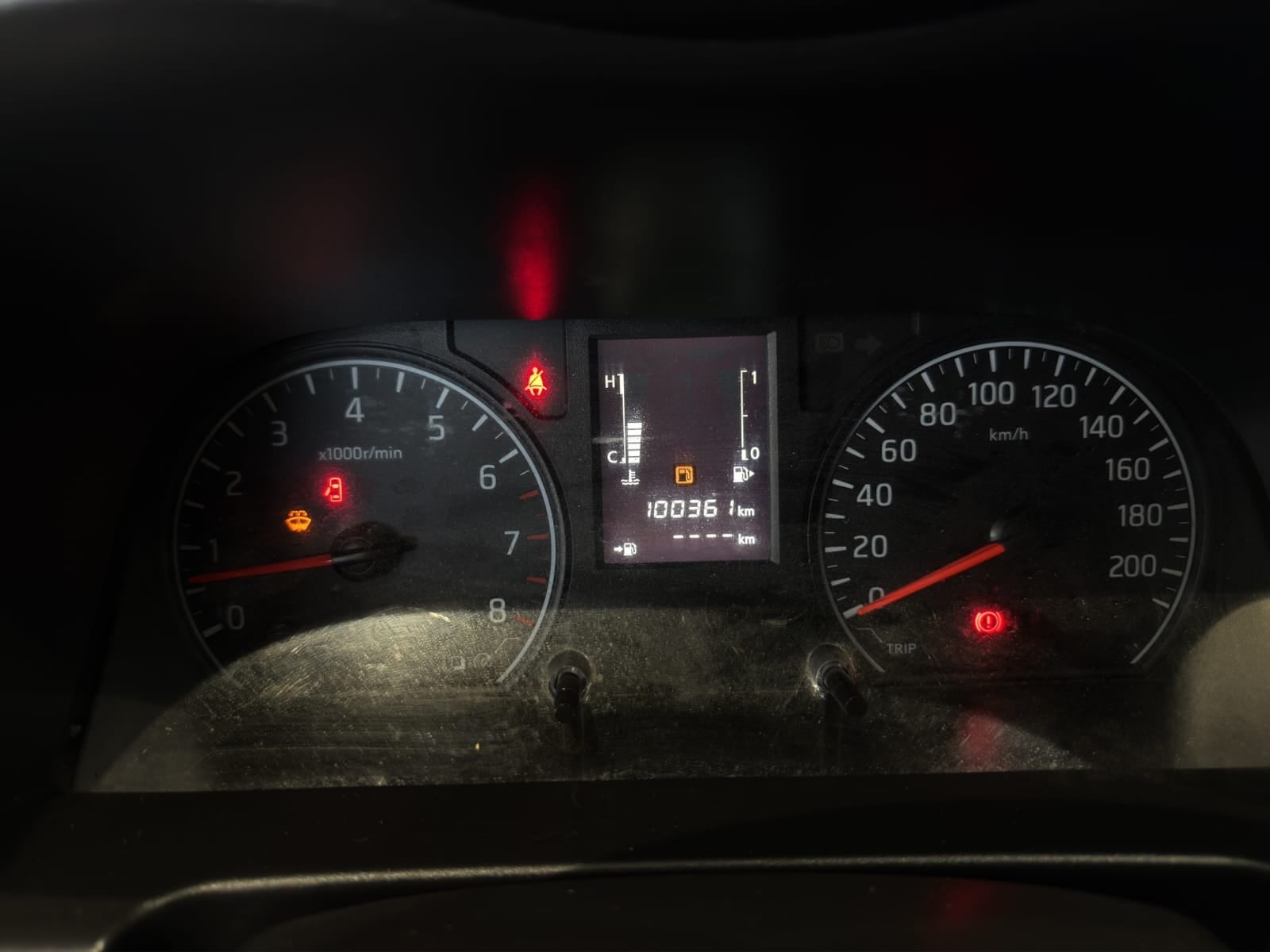 2024 Nissan Comerciales Urvan Panel 4 pts. Amplia, TM5, a/ac.