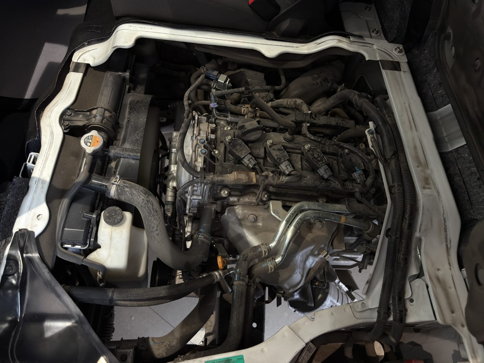 2024 Nissan Comerciales Urvan Panel 4 pts. Amplia, TM5, a/ac.