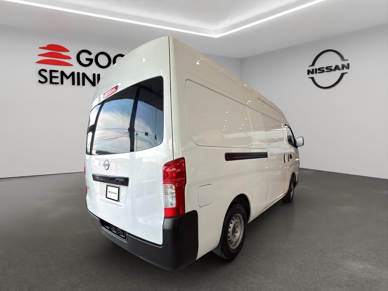 2024 Nissan Comerciales Urvan Panel 4 pts. Amplia, TM5, a/ac.