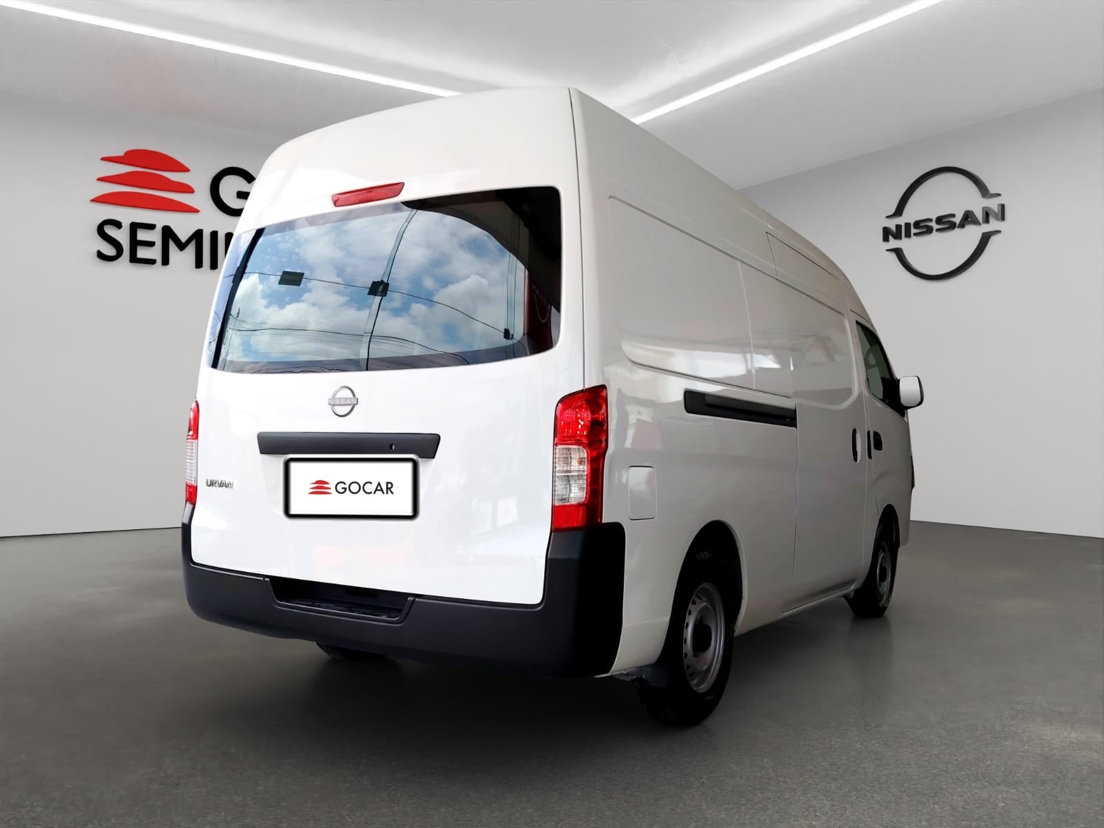 2024 Nissan Comerciales Urvan Panel 4 pts. Amplia, TM5, a/ac.