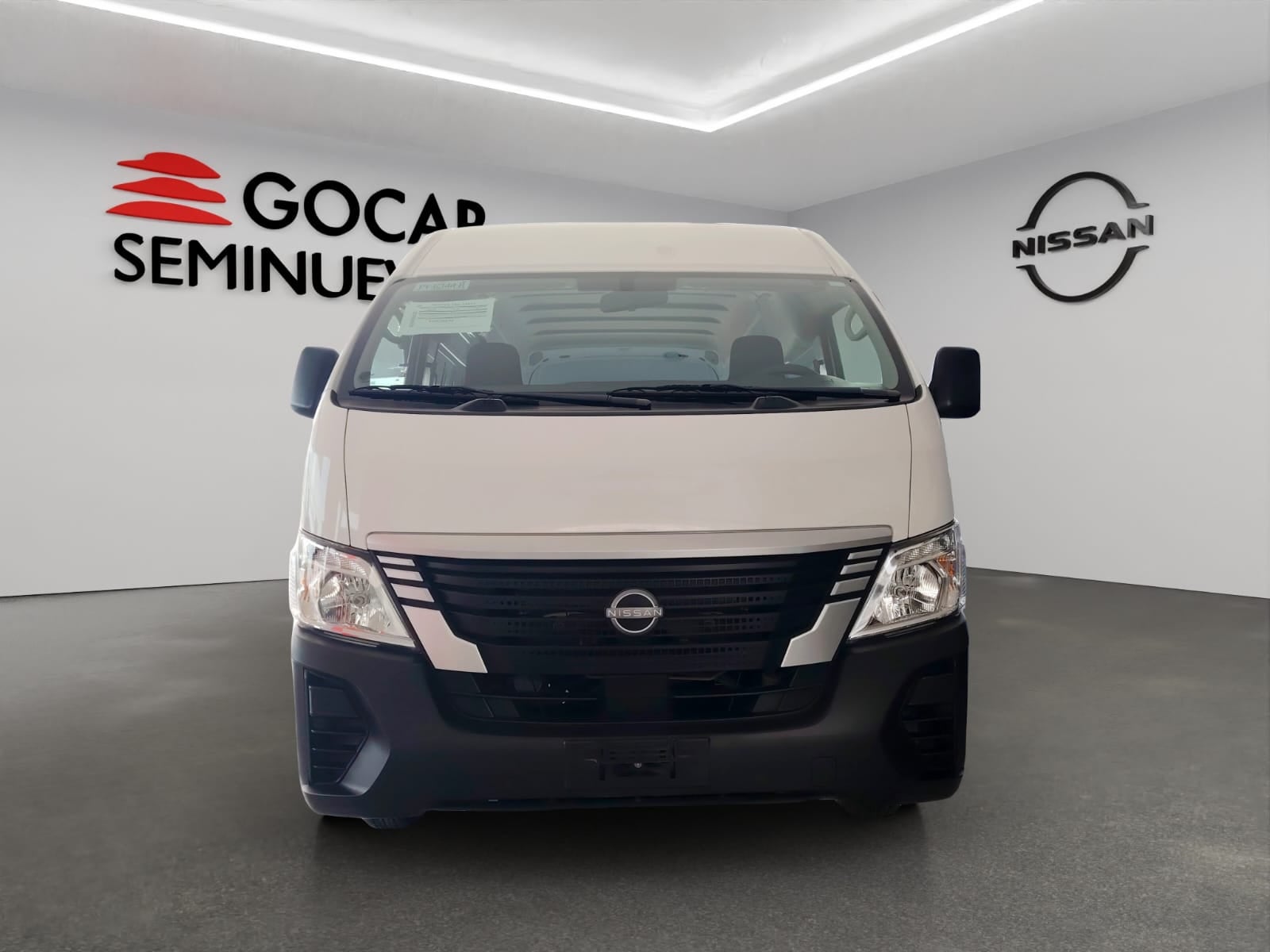 2024 Nissan Comerciales Urvan Panel 4 pts. Amplia, TM5, a/ac.