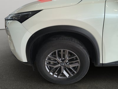 2023 Nissan X-Trail VUD 5 pts. Advance, TA, RA-17 (línea nueva)