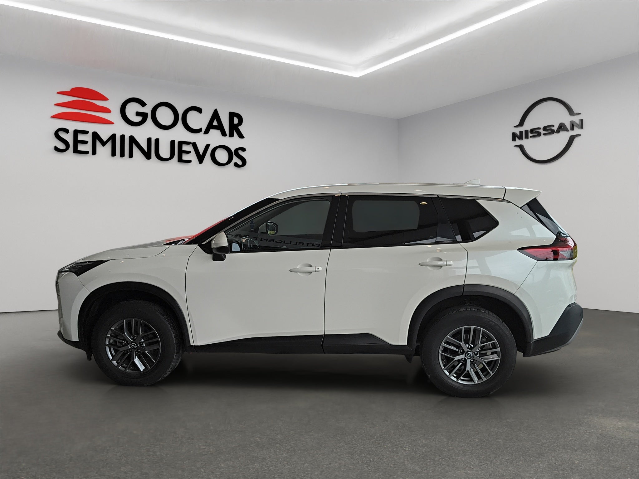 2023 Nissan X-Trail VUD 5 pts. Advance, TA, RA-17 (línea nueva)