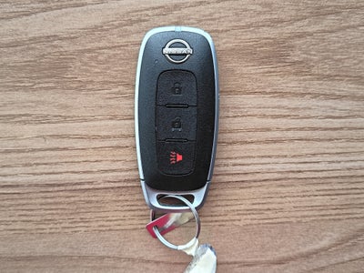 2023 Nissan X-Trail VUD 5 pts. Advance, TA, RA-17 (línea nueva)