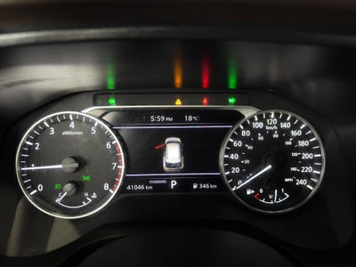 2024 Nissan X-Trail VUD 5 pts. Exclusive, TA, piel, RA-18