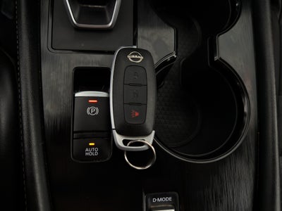 2024 Nissan X-Trail VUD 5 pts. Exclusive, TA, piel, RA-18