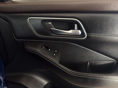 2024 Nissan X-Trail VUD 5 pts. Exclusive, TA, piel, RA-18