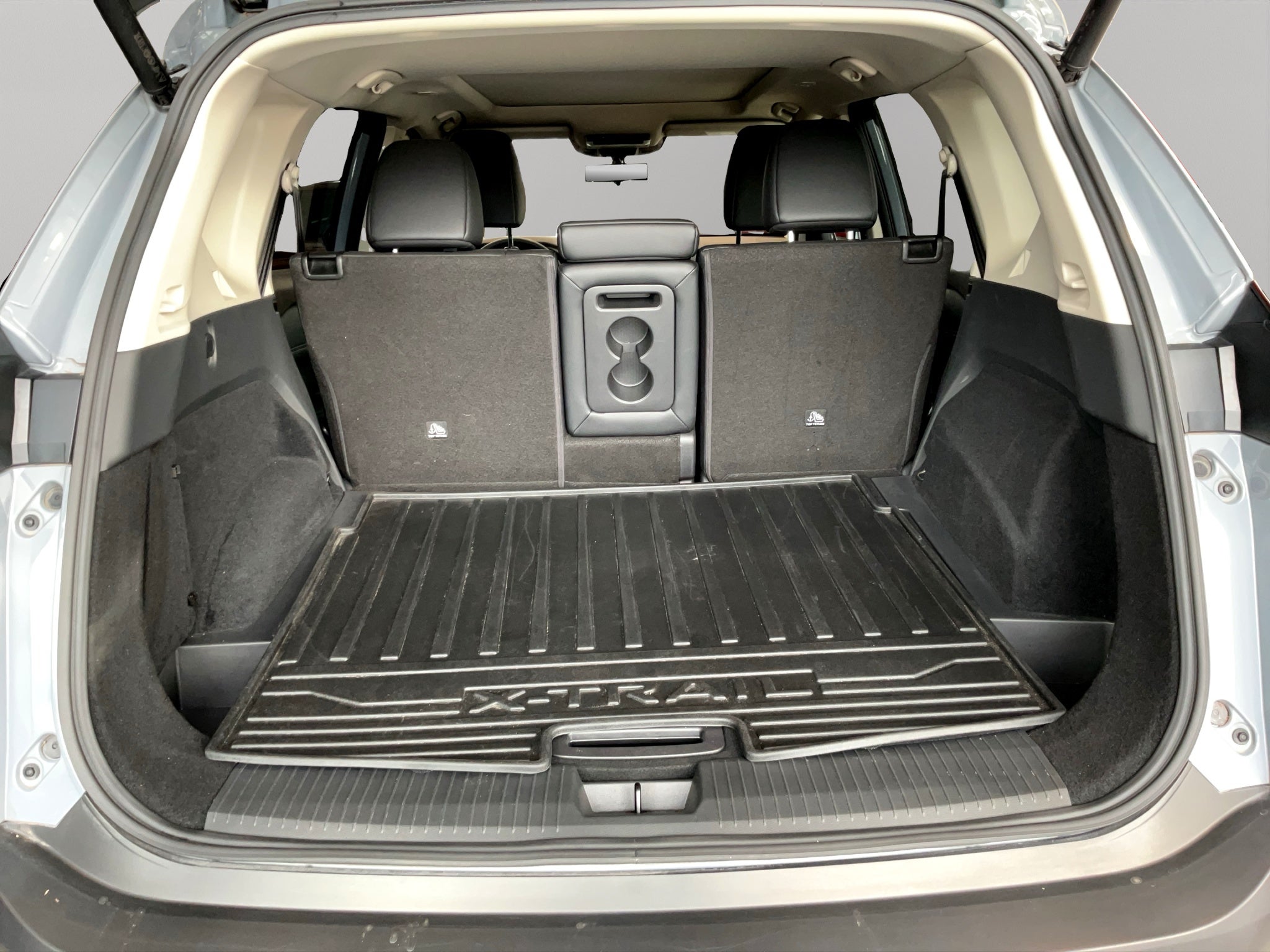 2026 Nissan X-Trail VUD PLATUNUM PLU CVT 2.5 LTS 2 ROW