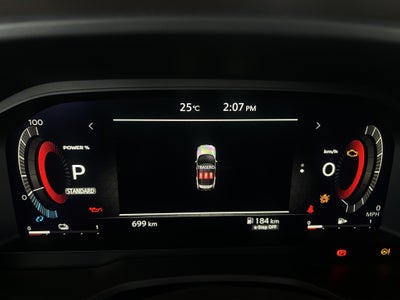 2025 Nissan X-Trail VUD 5 pts. Platinum Plus, TA, piel, QCP, GPS, ADAS, RA-19