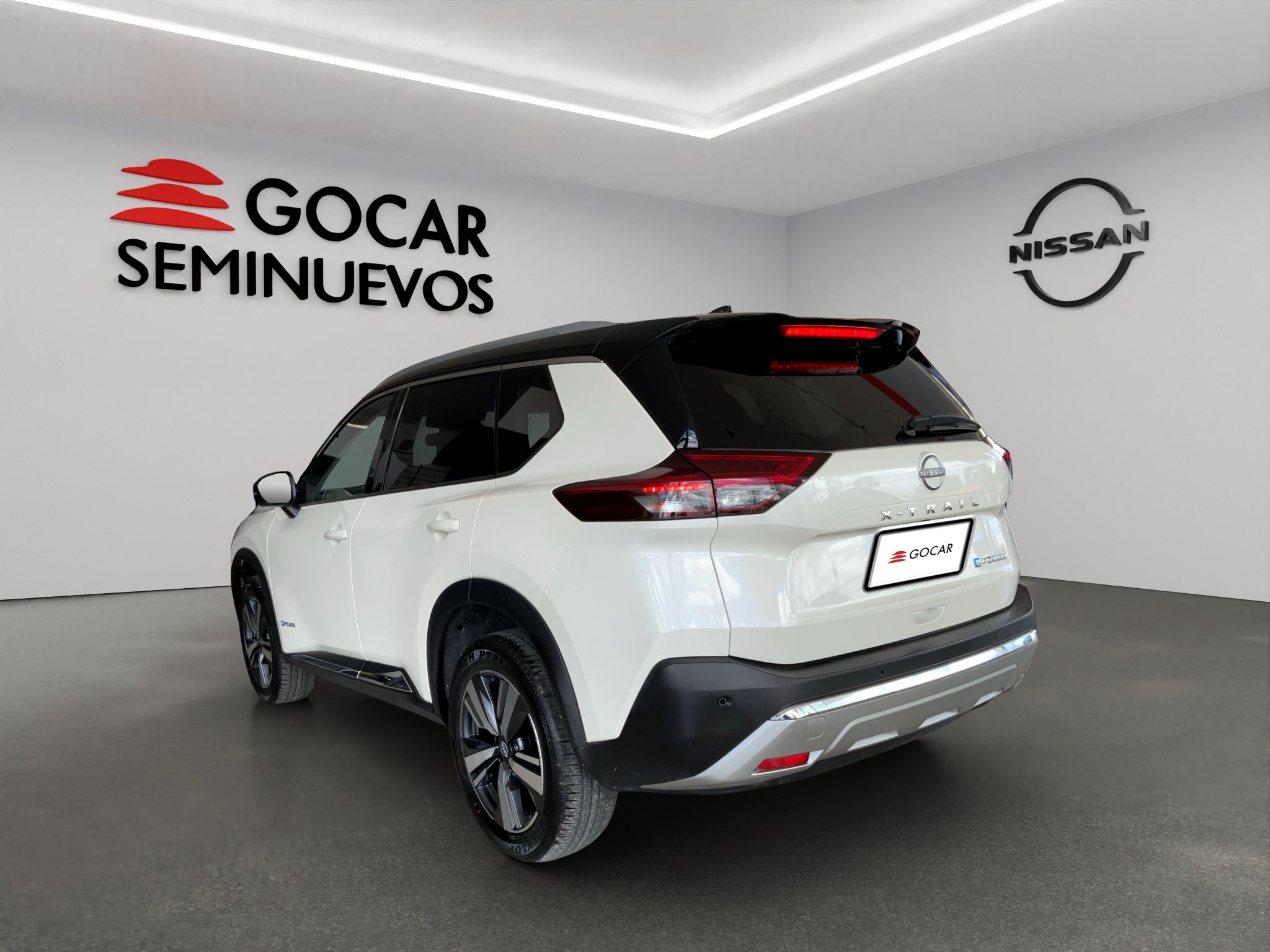 2025 Nissan X-Trail VUD 5 pts. Platinum Plus, TA, piel, QCP, GPS, ADAS, RA-19