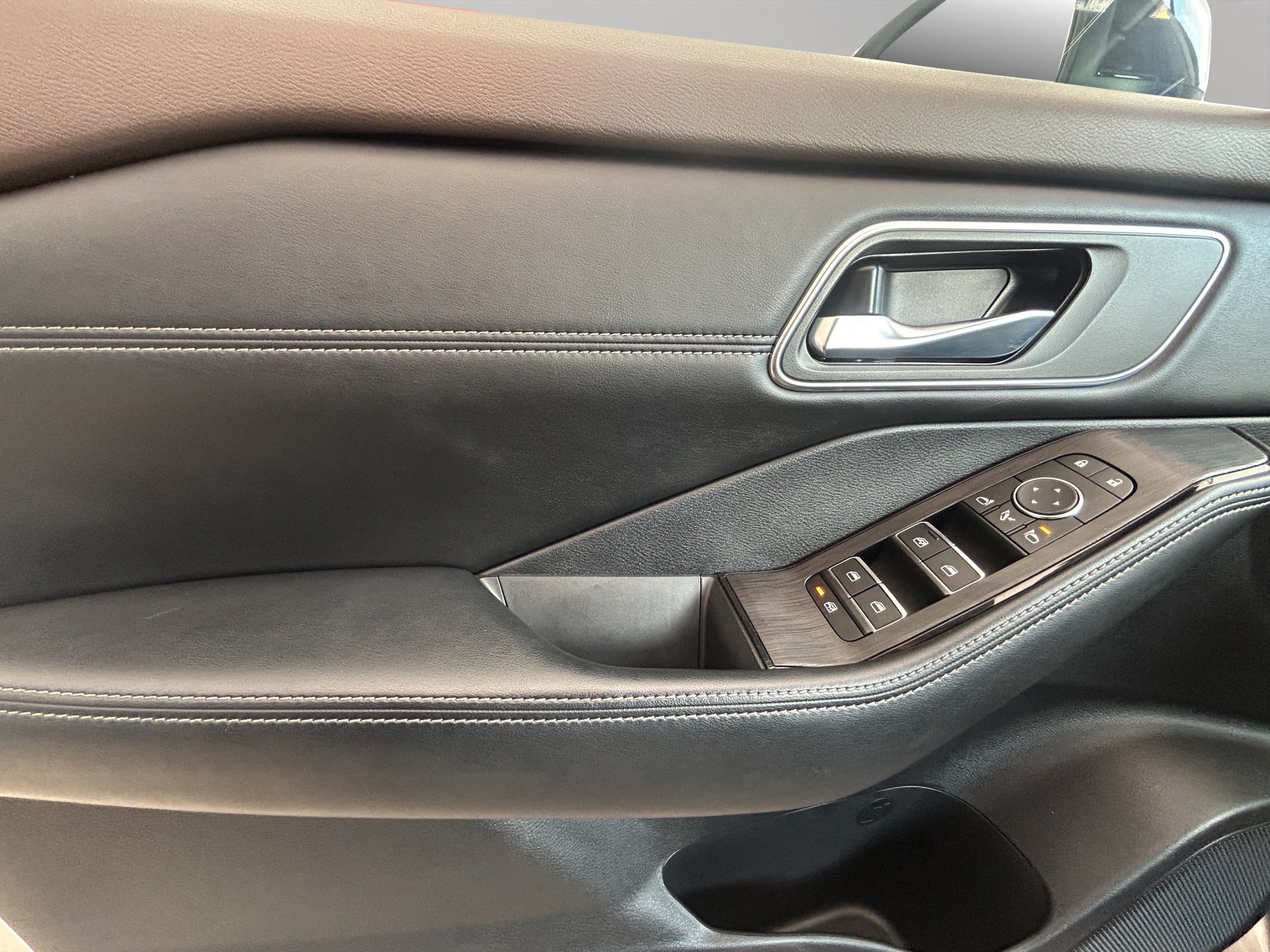 2025 Nissan X-Trail VUD 5 pts. Platinum e-Power, E-REV, TA, QCP, s. Bose, RA-19