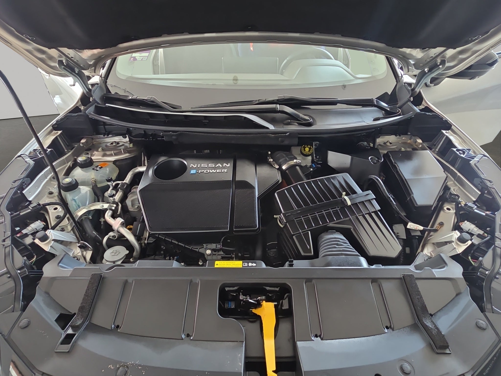 2025 Nissan X-Trail VUD 5 pts. Platinum e-Power, E-REV, TA, QCP, s. Bose, RA-19