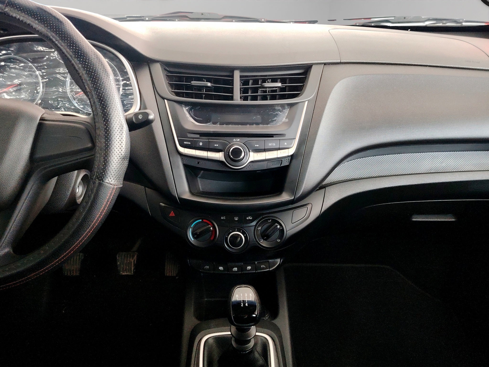 2022 Chevrolet Aveo 4 pts. LS, TM5, a/ac., RA-15
