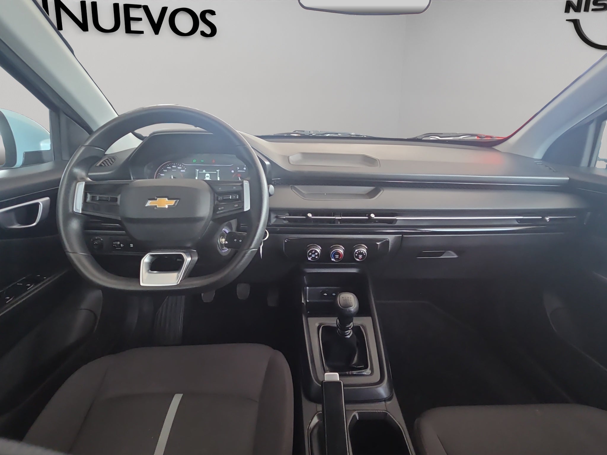 2024 Chevrolet Aveo 5 pts. HB LS, 1.5l, TM6, a/ac., RA-15 (línea nueva)