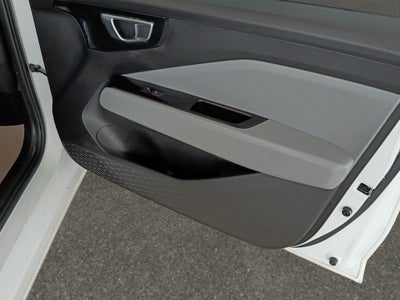 2024 Chevrolet Aveo 5 pts. HB LT, 1.5l, TM6, a/ac., pantalla touch 8