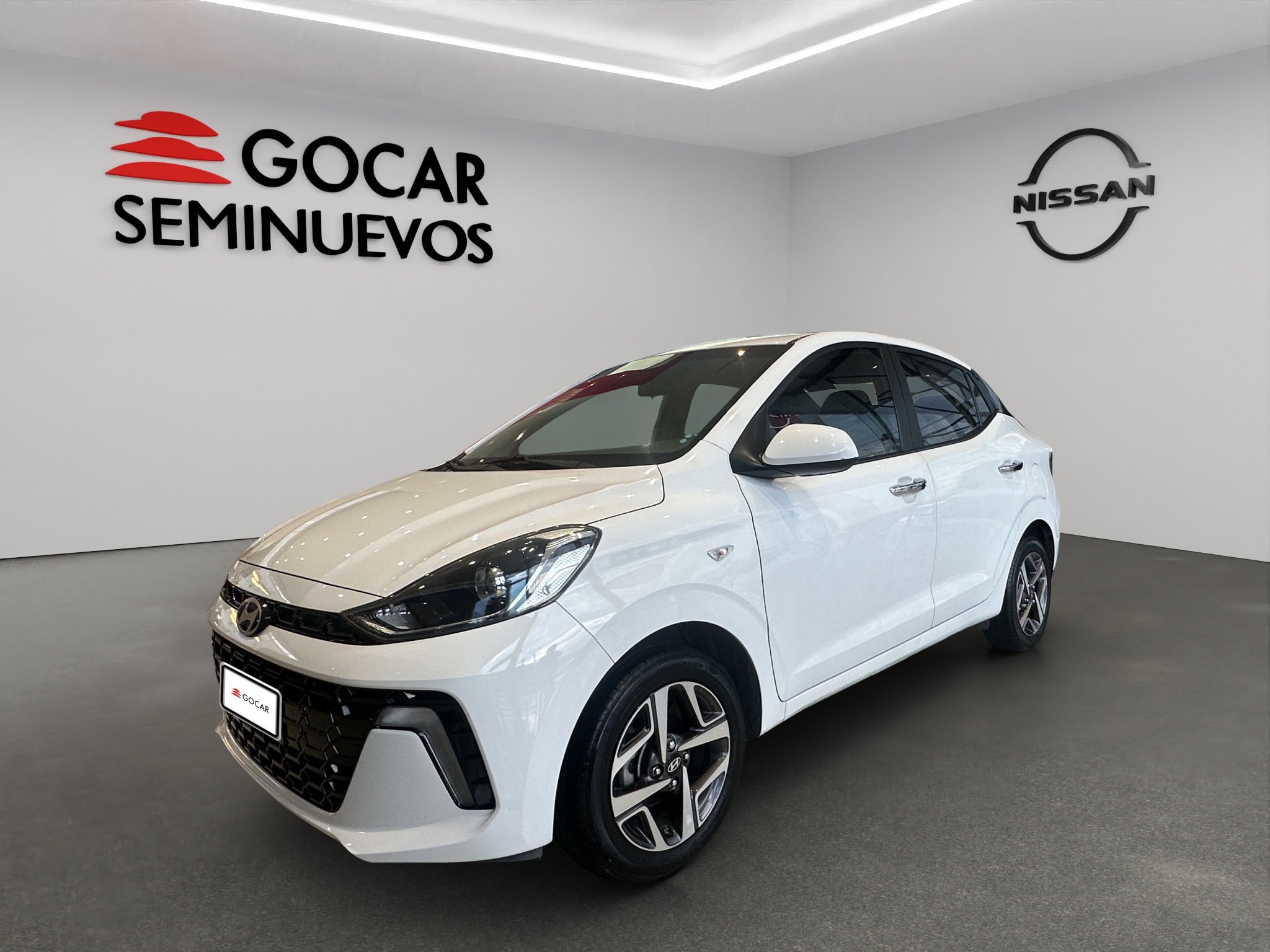 2024 Hyundai Grand i10 5 pts. HB GLS, TM5, VE, botón encend., RA-15 (cambio de línea)
