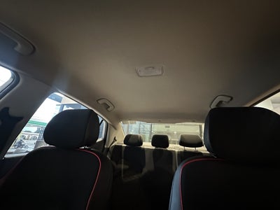 2024 Hyundai Grand i10 5 pts. HB GLS, TM5, VE, botón encend., RA-15 (cambio de línea)