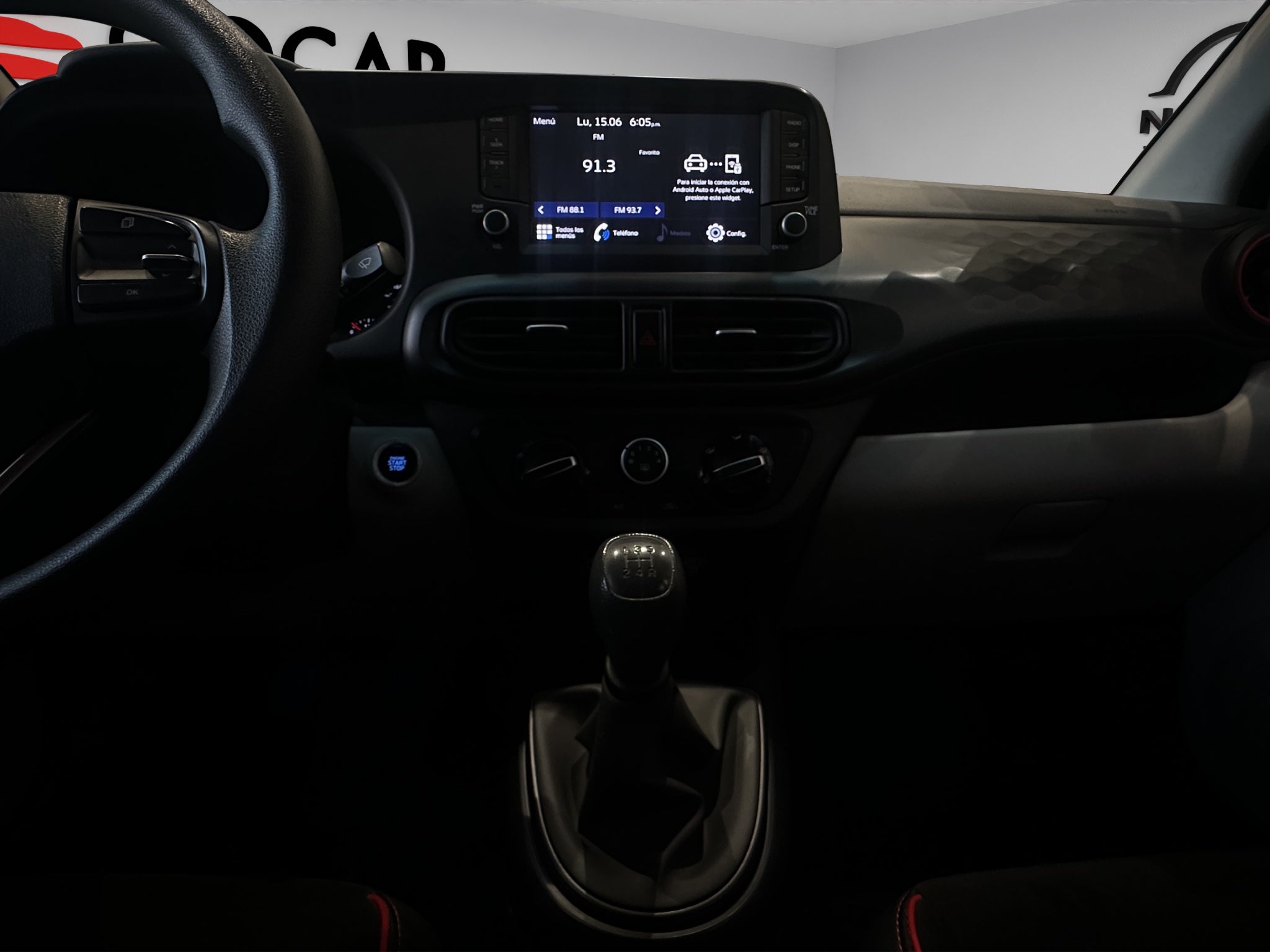 2024 Hyundai Grand i10 5 pts. HB GLS, TM5, VE, botón encend., RA-15 (cambio de línea)