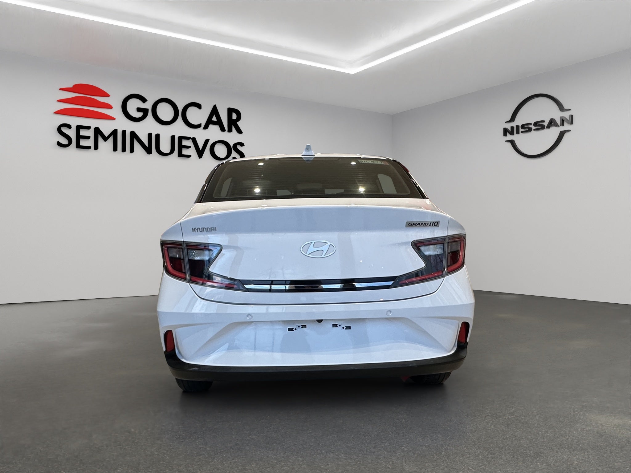 2024 Hyundai Grand i10 5 pts. HB GLS, TM5, VE, botón encend., RA-15 (cambio de línea)
