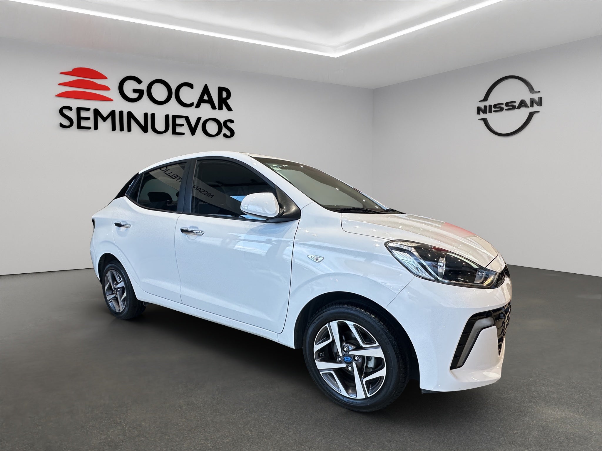 2024 Hyundai Grand i10 5 pts. HB GLS, TM5, VE, botón encend., RA-15 (cambio de línea)