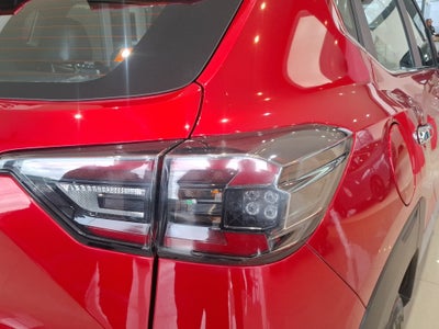 2025 Nissan Magnite VUD 5 pts. Exclusive, 1.0T, TM5, piel, RA-16