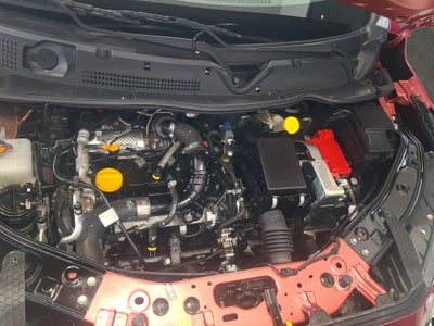 2025 Nissan Magnite VUD 5 pts. Exclusive, 1.0T, TM5, piel, RA-16