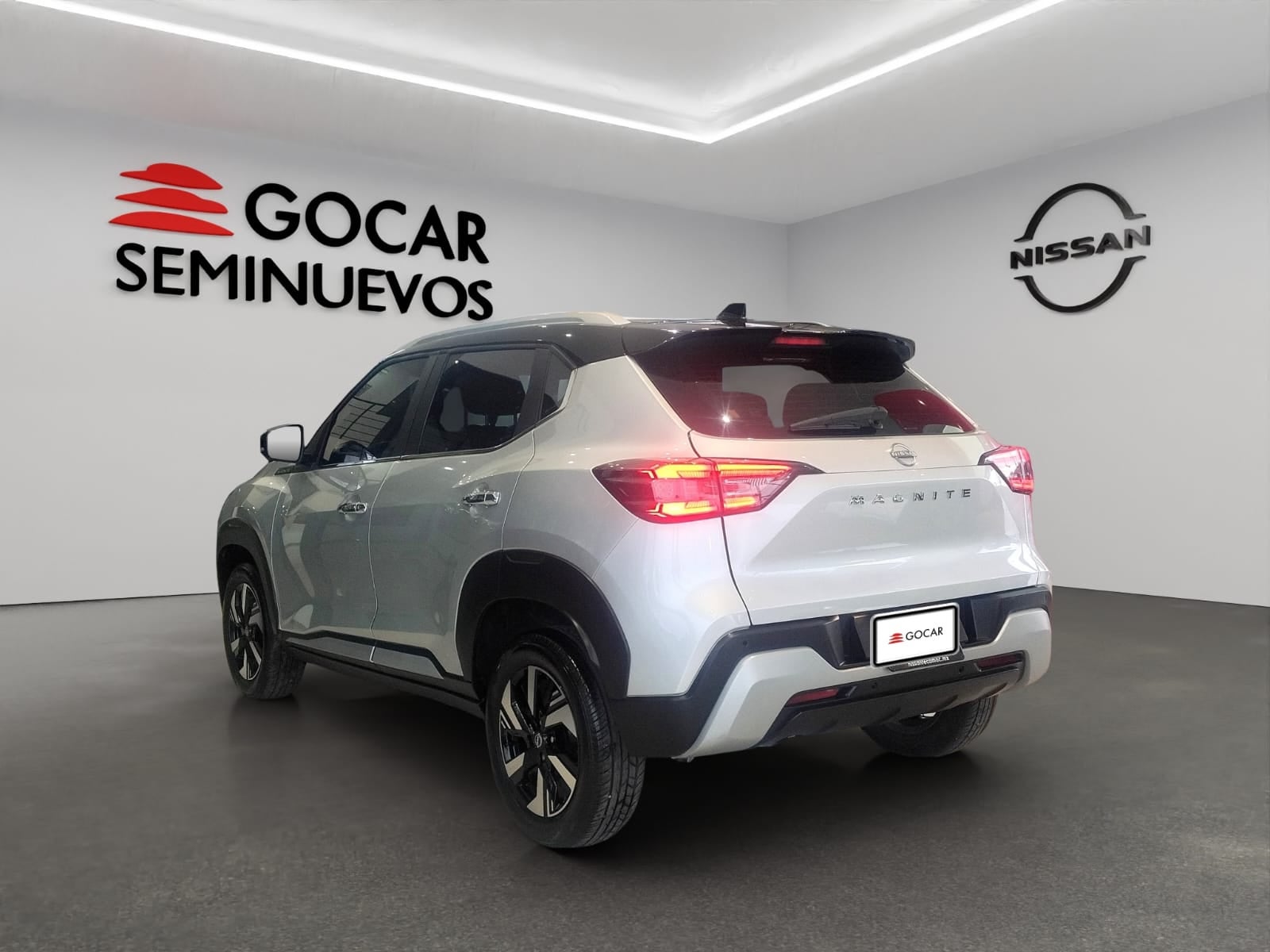 2025 Nissan Magnite VUD 5 pts. Exclusive, 1.0T, TM5, piel, RA-16