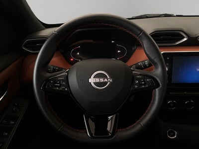 2025 Nissan Magnite VUD 5 pts. Exclusive, 1.0T, TM5, piel, RA-16