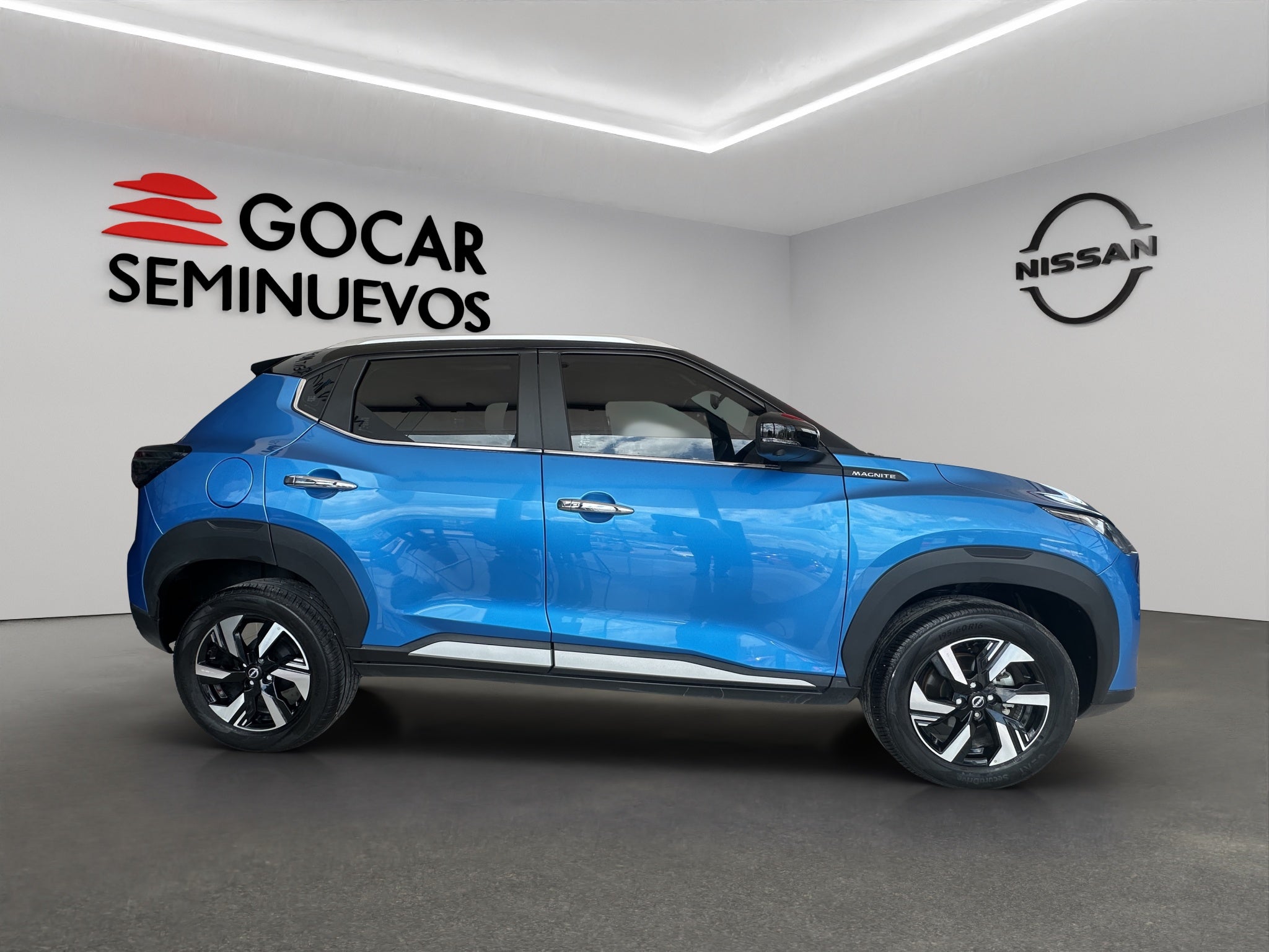 2025 Nissan Magnite VUD 5 pts. Exclusive, 1.0T, TM5, piel, RA-16