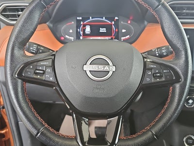 2025 Nissan Magnite VUD 5 pts. Exclusive, 1.0T, TM5, piel, RA-16